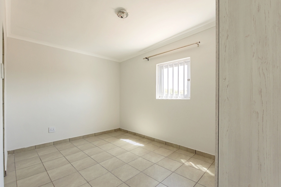 9 Bedroom Property for Sale in Long Acres Country Estate Western Cape